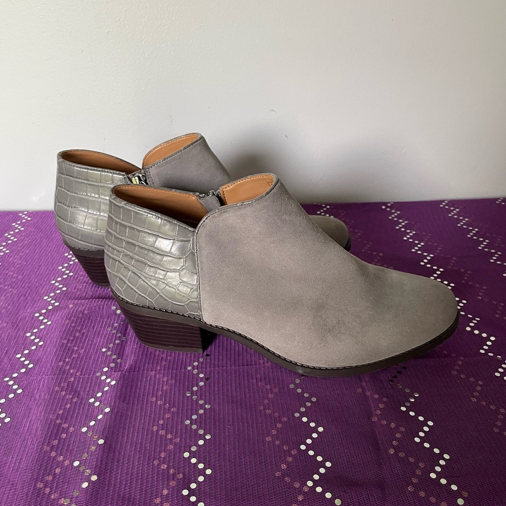 Vepose Vionic New York Gray Women's Ankle Boots, Size 9.5